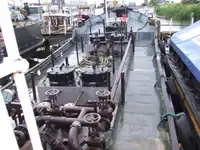 Sà lan để bán