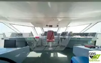 Tàu du lịch để bán