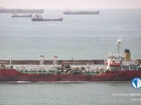 Tàu chở dầu/hóa chất để bán