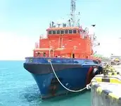 Tàu kéo để bán