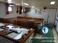 Tàu kéo lưới để bán