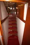 Tàu du lịch để bán