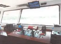 Tàu du lịch để bán