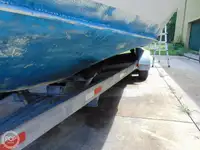 Tàu tuần tra để bán