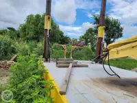 Sà lan để bán