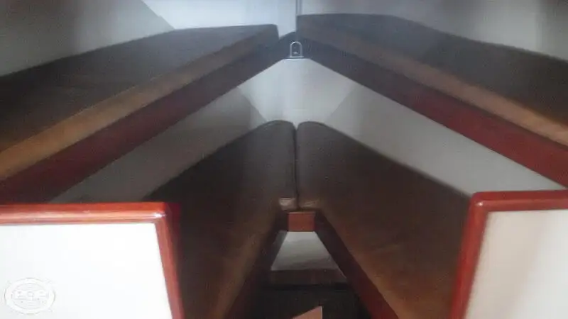 Tàu hỗ trợ lặn để bán