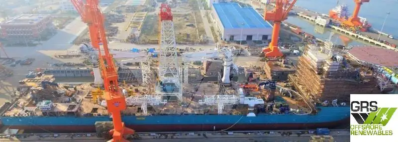 Tàu làm việc để bán