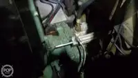 Tàu kéo lưới để bán