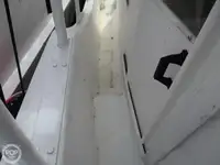 Tàu kéo lưới để bán