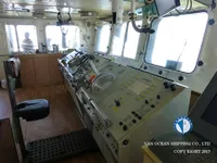 Tàu kéo lưới để bán