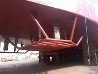 Tàu nạo vét để bán