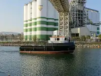 Thuyền kéo rao bán