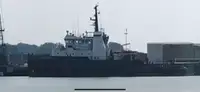 Tàu kéo để bán
