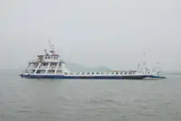 Tàu phà rao bán