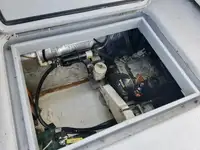 Tàu nghiên cứu để bán