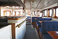 Tàu chở khách để bán