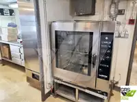 Tàu du lịch để bán