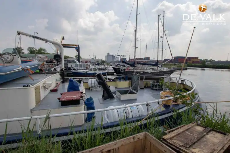 Tàu tuần tra để bán