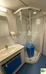 Tàu du lịch để bán