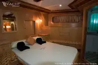 Tàu hỗ trợ lặn để bán