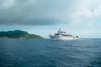 Tàu khảo sát để bán