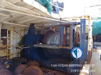 Tàu kéo lưới để bán