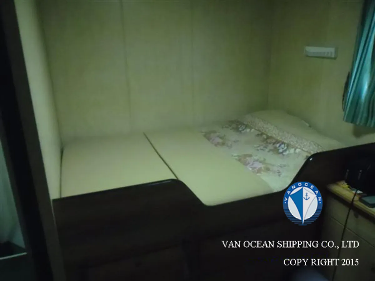 Tàu chở dầu/hóa chất để bán
