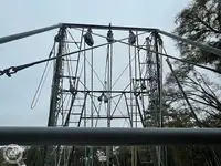 Tàu kéo lưới để bán