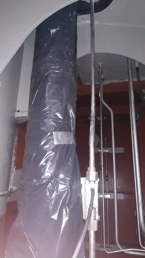 Sà lan để bán