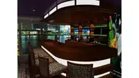 Tàu du lịch để bán