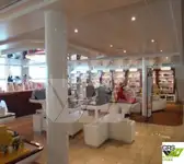 Tàu du lịch để bán