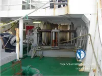 Tàu kéo lưới để bán