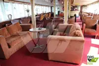 Tàu du lịch để bán