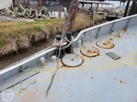 Tàu cung cấp để bán