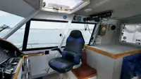 Tàu nghiên cứu để bán