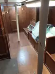 Tàu phà để bán