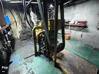 Tàu kéo lưới để bán