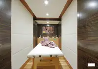 Du thuyền để bán