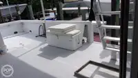 Tàu hỗ trợ lặn để bán