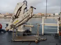 Tàu làm việc để bán