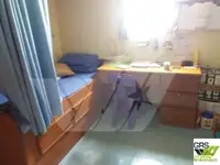 Tàu đổ bộ, chở hàng để bán