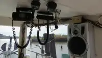 Tàu kéo lưới để bán
