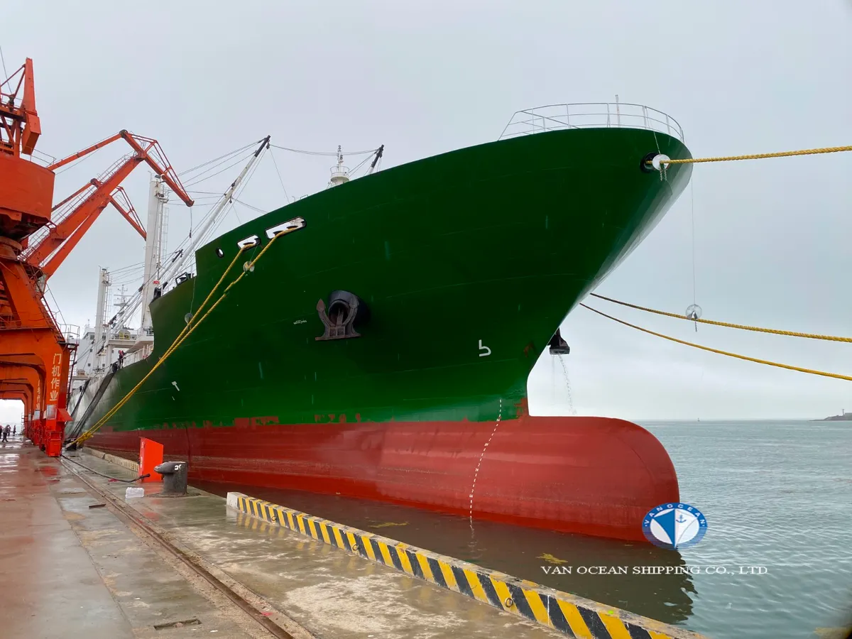 Tàu lạnh để bán
