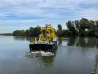 Tàu tuần tra để bán