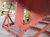 Tàu kéo lưới để bán