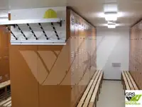 Tàu container để bán