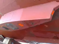 Tàu container để bán