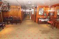 Sà lan để bán