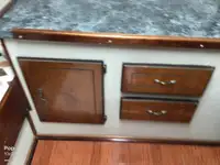 Tàu kéo lưới để bán