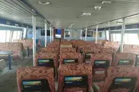 Tàu du lịch để bán